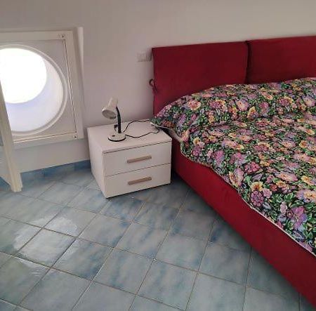 Visitponza - La Tana Di Bacco Lägenhet Exteriör bild